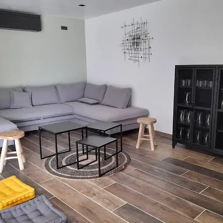 Maison 10 Pers / Allemond ,bas de oz avec Hammam * Oz